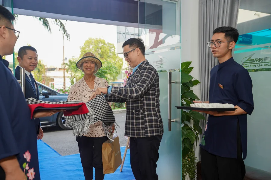 SJourney: Vietnam’s First Heritage Train Journey Officially Launched 7 welcome ceremony first journey