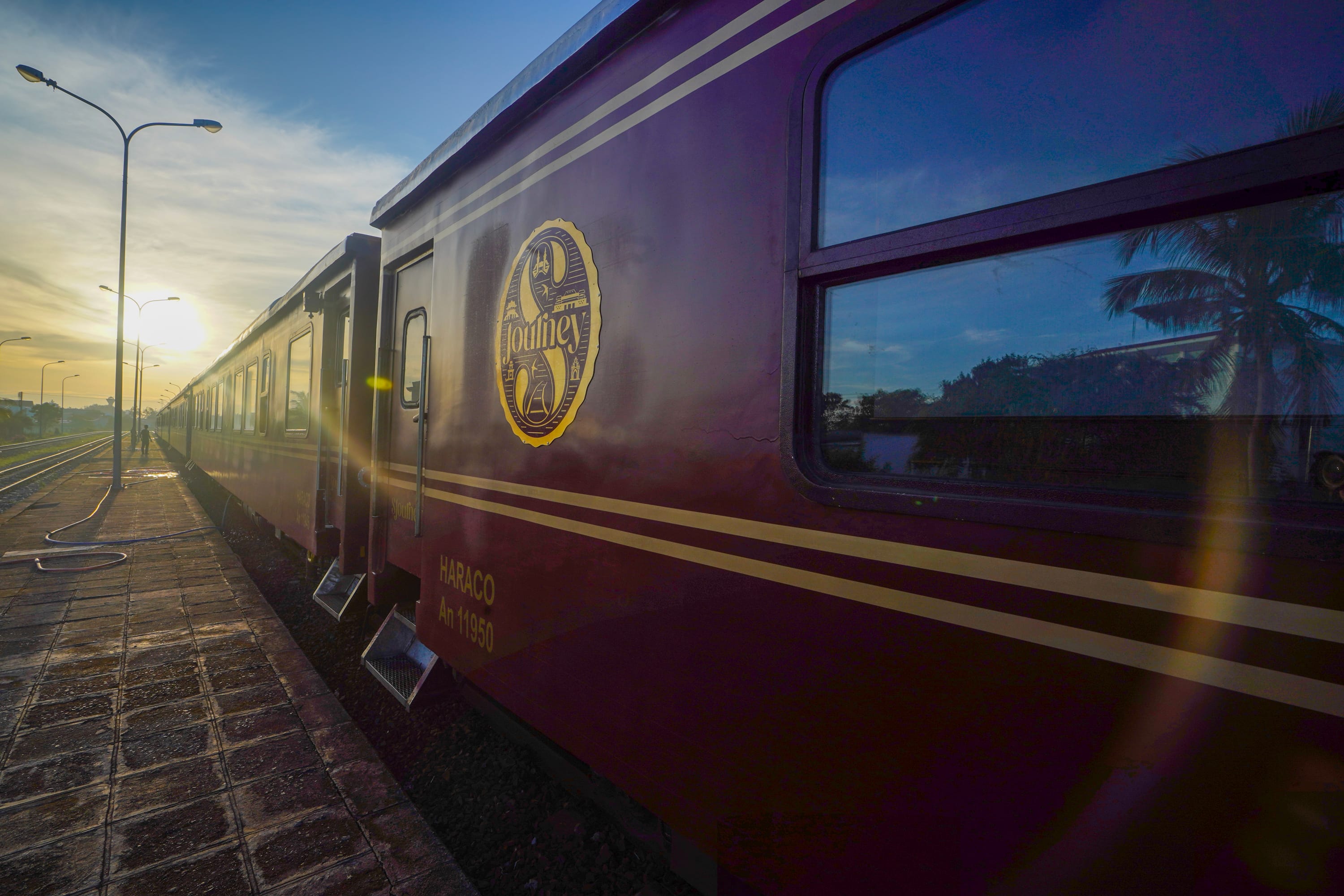 indochine-train