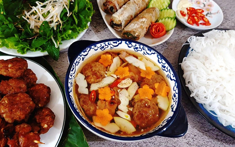 Top 15 Best Things to Do in Hanoi Vietnam in 2025 (Local’s Guide)  6 Anh 2 8146 1610099449 1