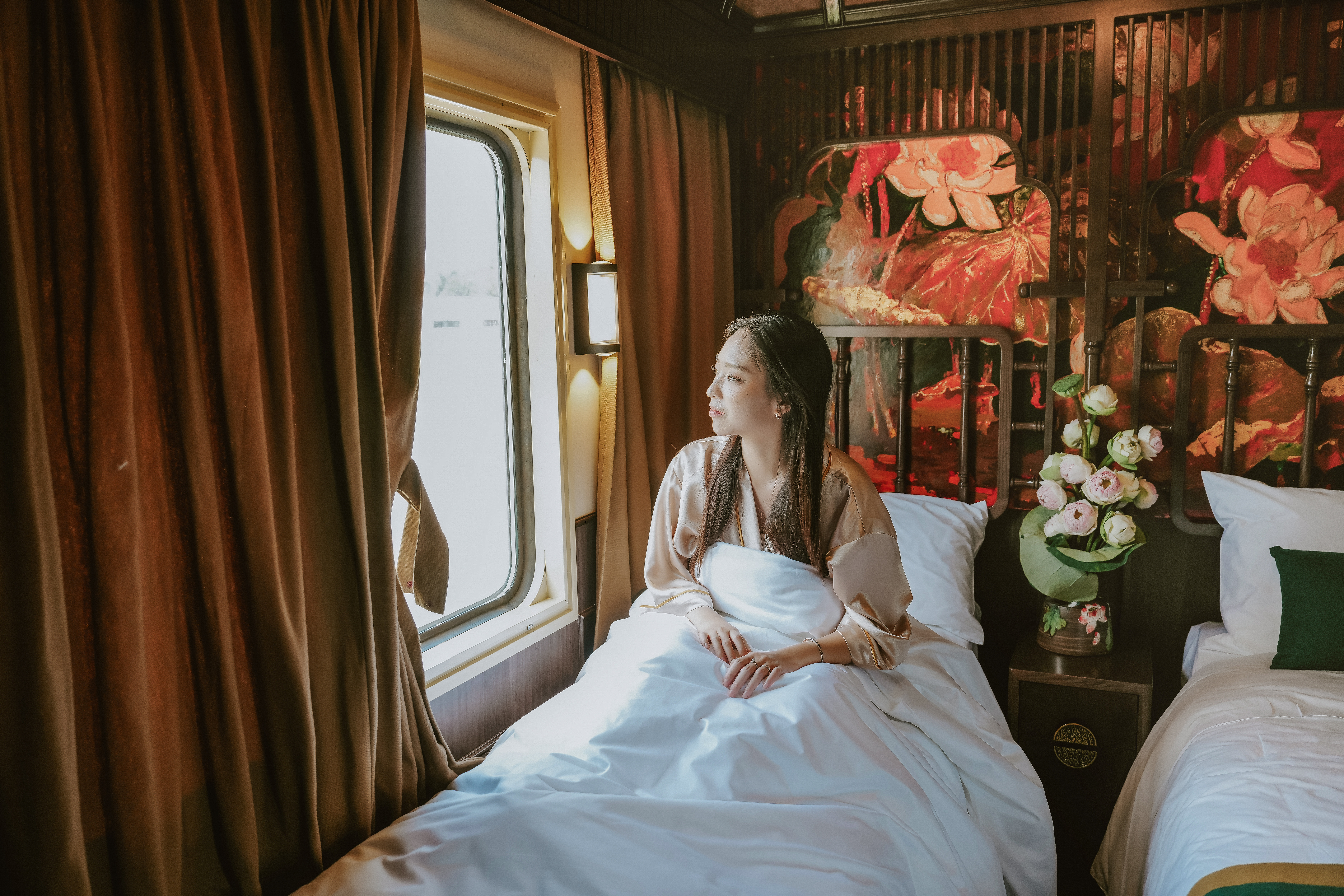 Best Sleeper Trains in the World: Ultimate Guide to Luxurious Train Journeys  1 DUY01223