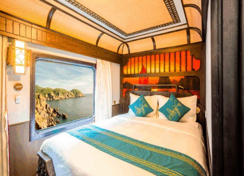 honeymoon trip on a vietnam luxury train