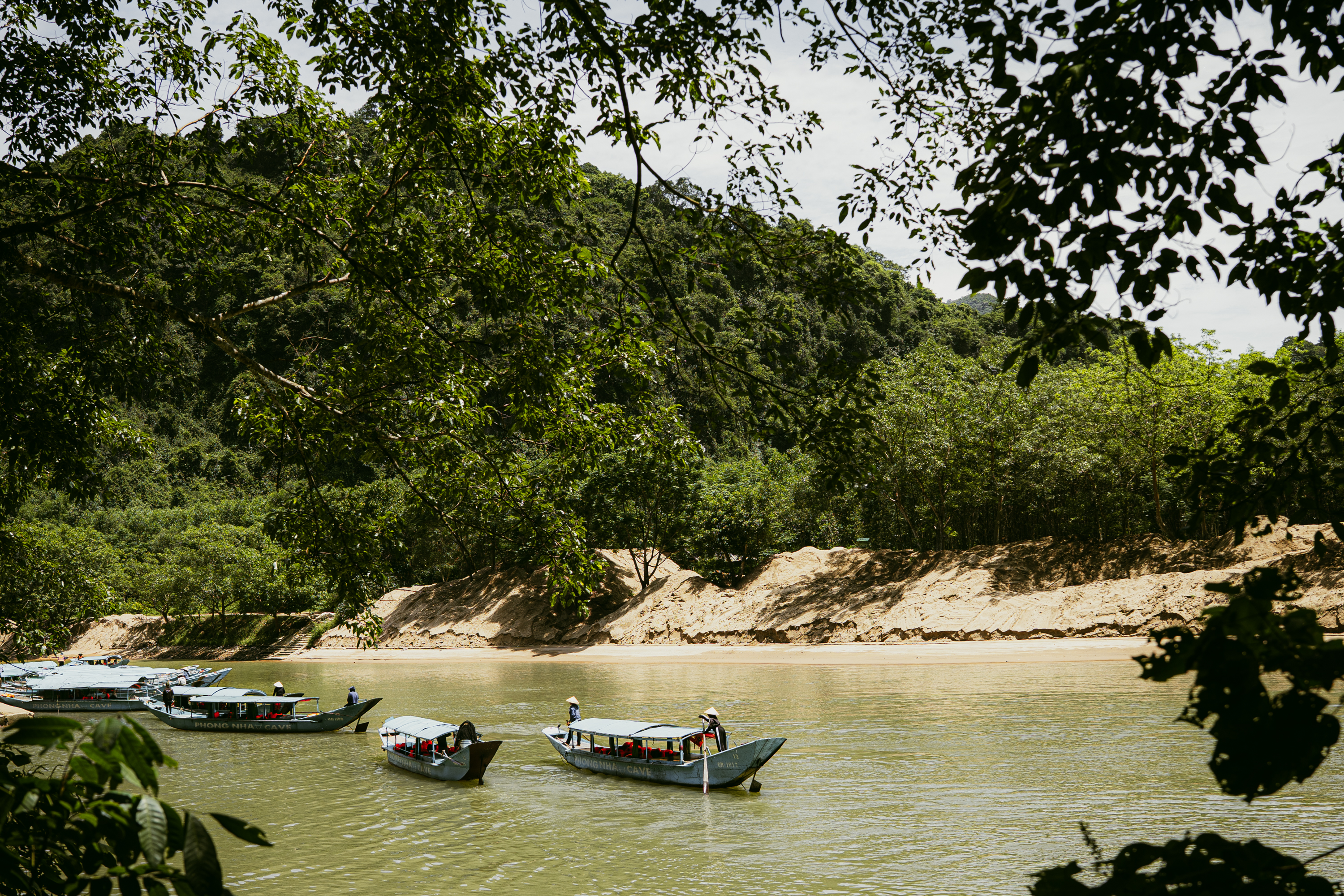 Hanoi to Ho Chi Minh Luxury Train Christmas and New Year Itinerary: A Festive Journey Through Vietnam 2 luxury-train-in-vietnam