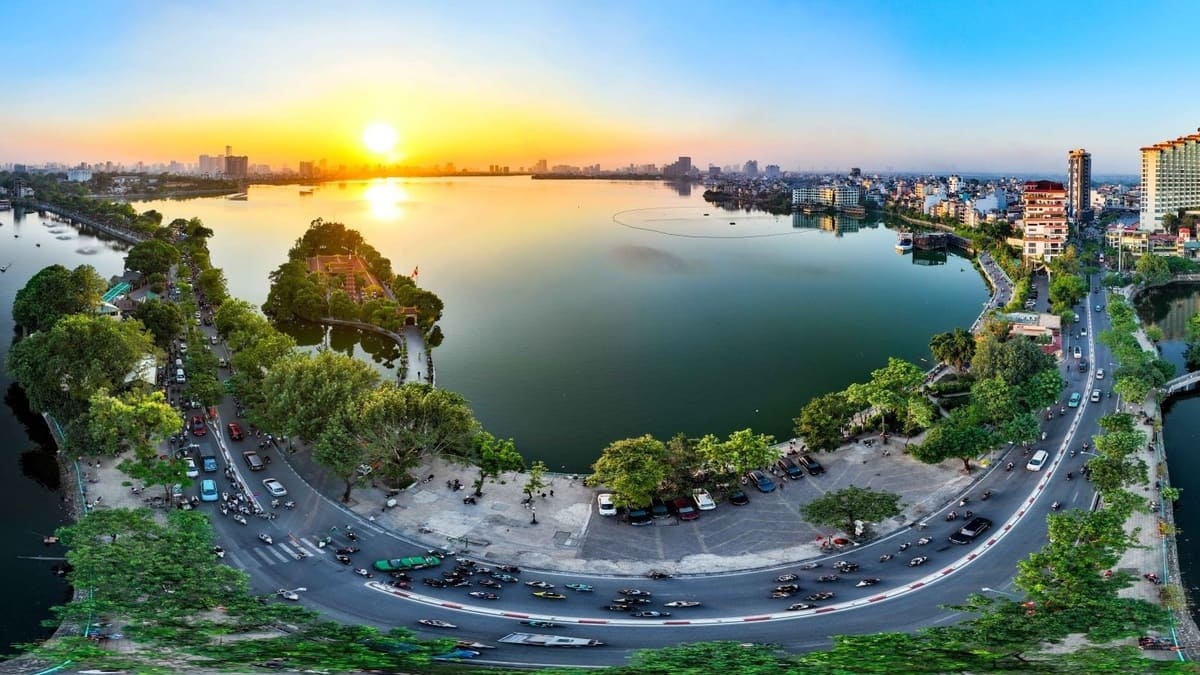 west-lake ef377fda su tich ho tay thumb