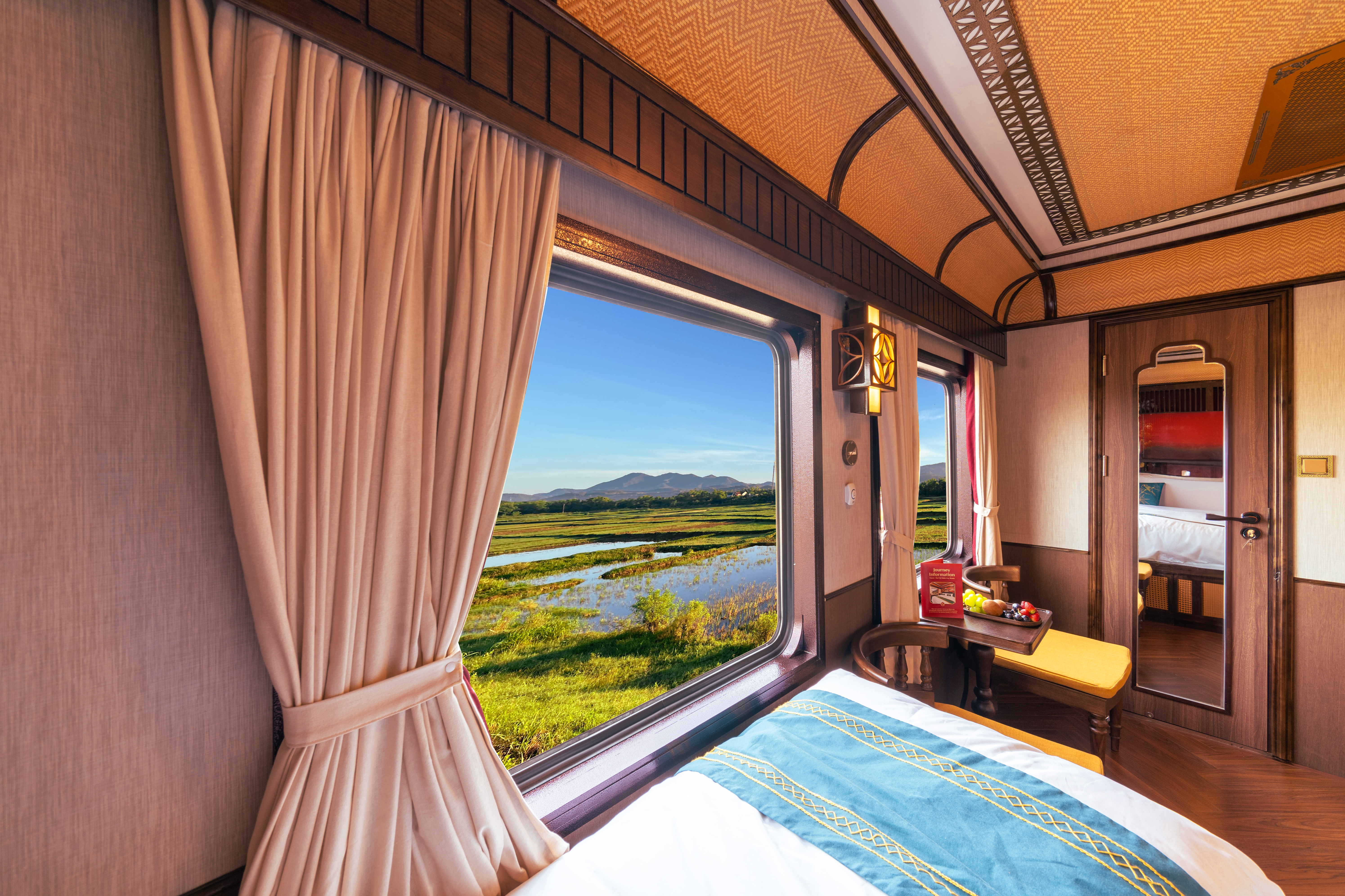 Best Sleeper Trains in the World: Ultimate Guide to Luxurious Train Journeys  2 Best Sleeper Trains in the World sjourney