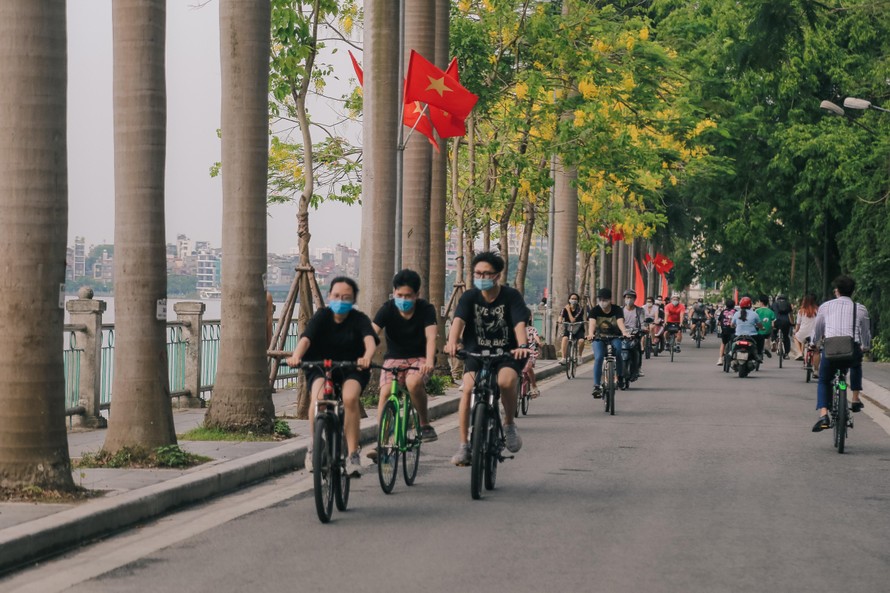 West Lake Hanoi – An Ultimate Guide to Hanoi’s Most Romantic Lake 2 hueex 6871 2360 1