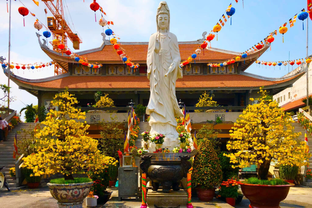visting pagoda
