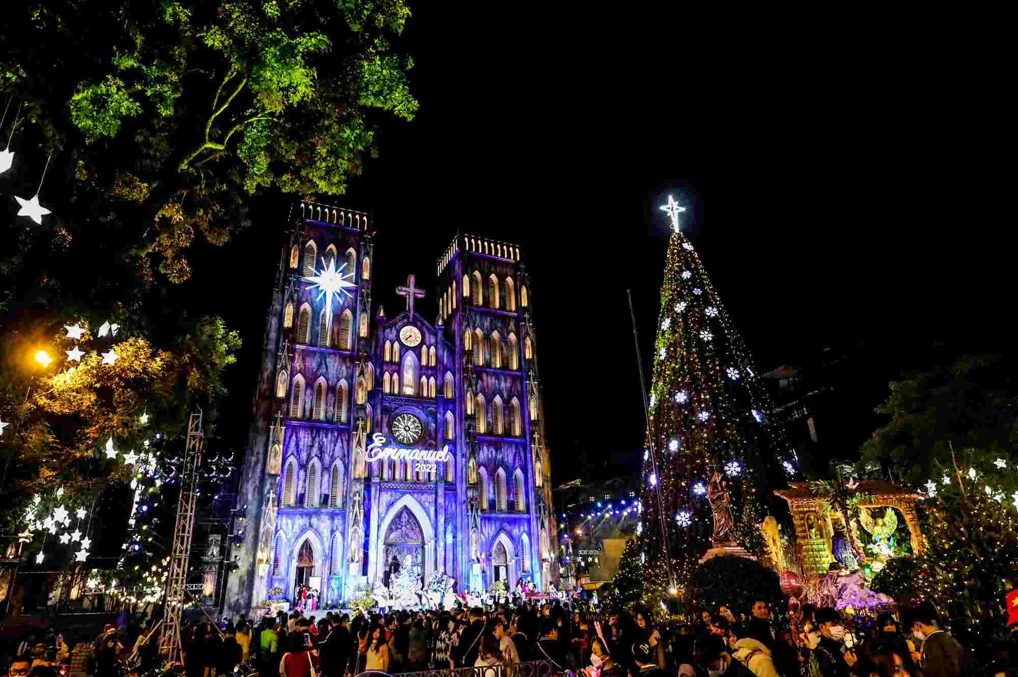 Holiday on Luxury Christmas Train - Comprehensive Guide 3 St. Josephs Cathedral Hanoi