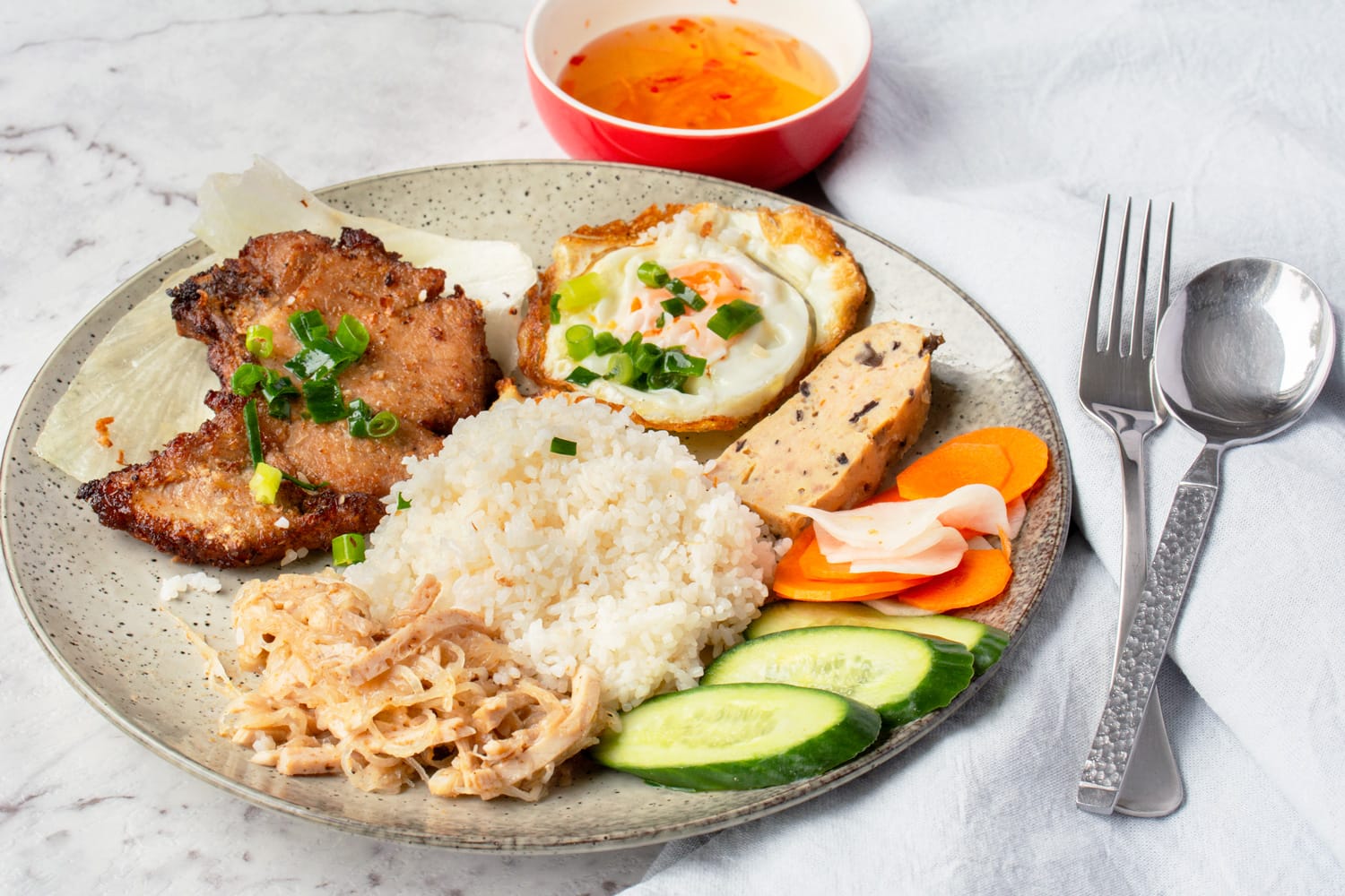 Southern Vietnamese Food: A Guide to Top Flavors 18 com tam southern rice dish