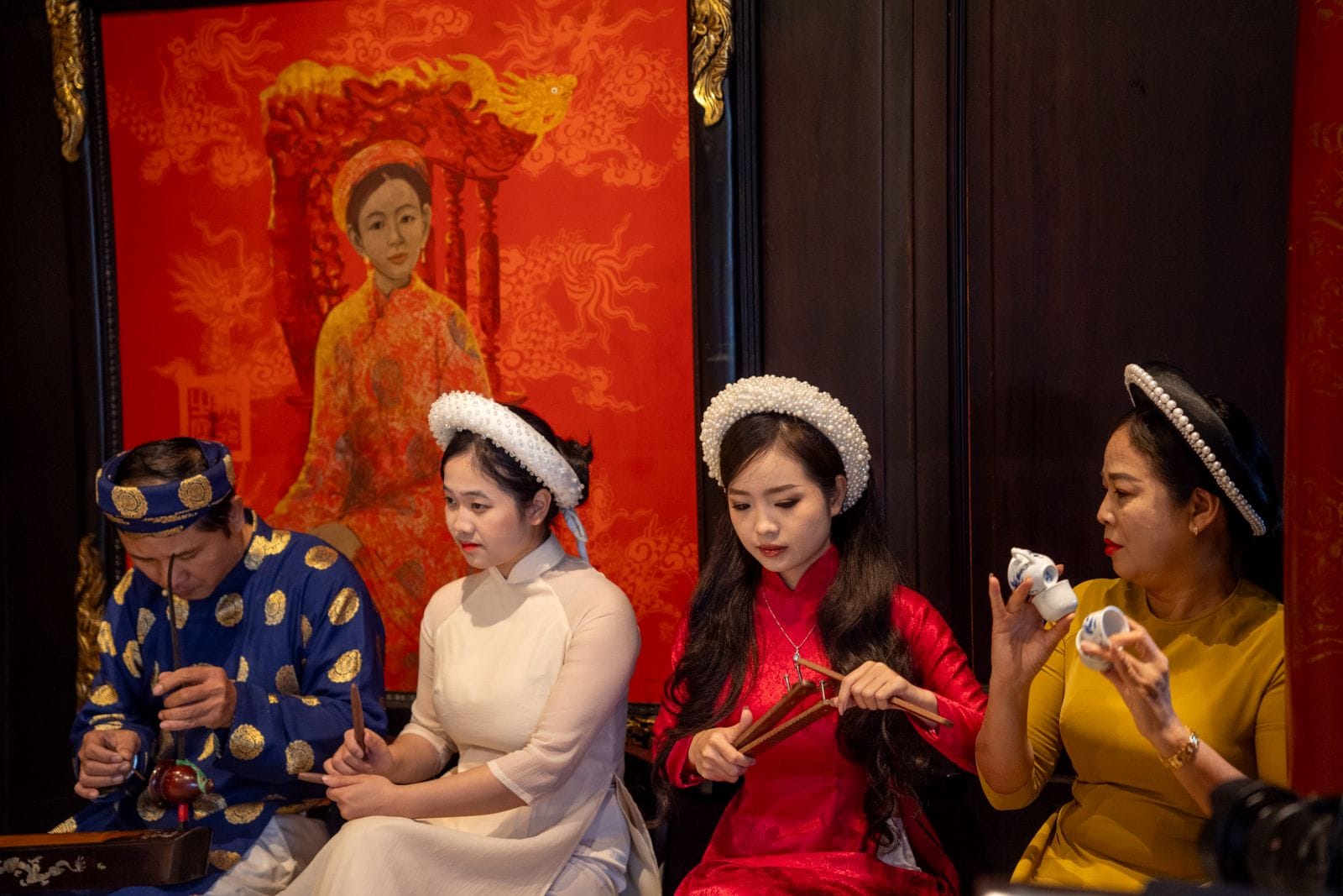 Hue: A Journey Through Vietnam’s Imperial Past 7 music experience at hue