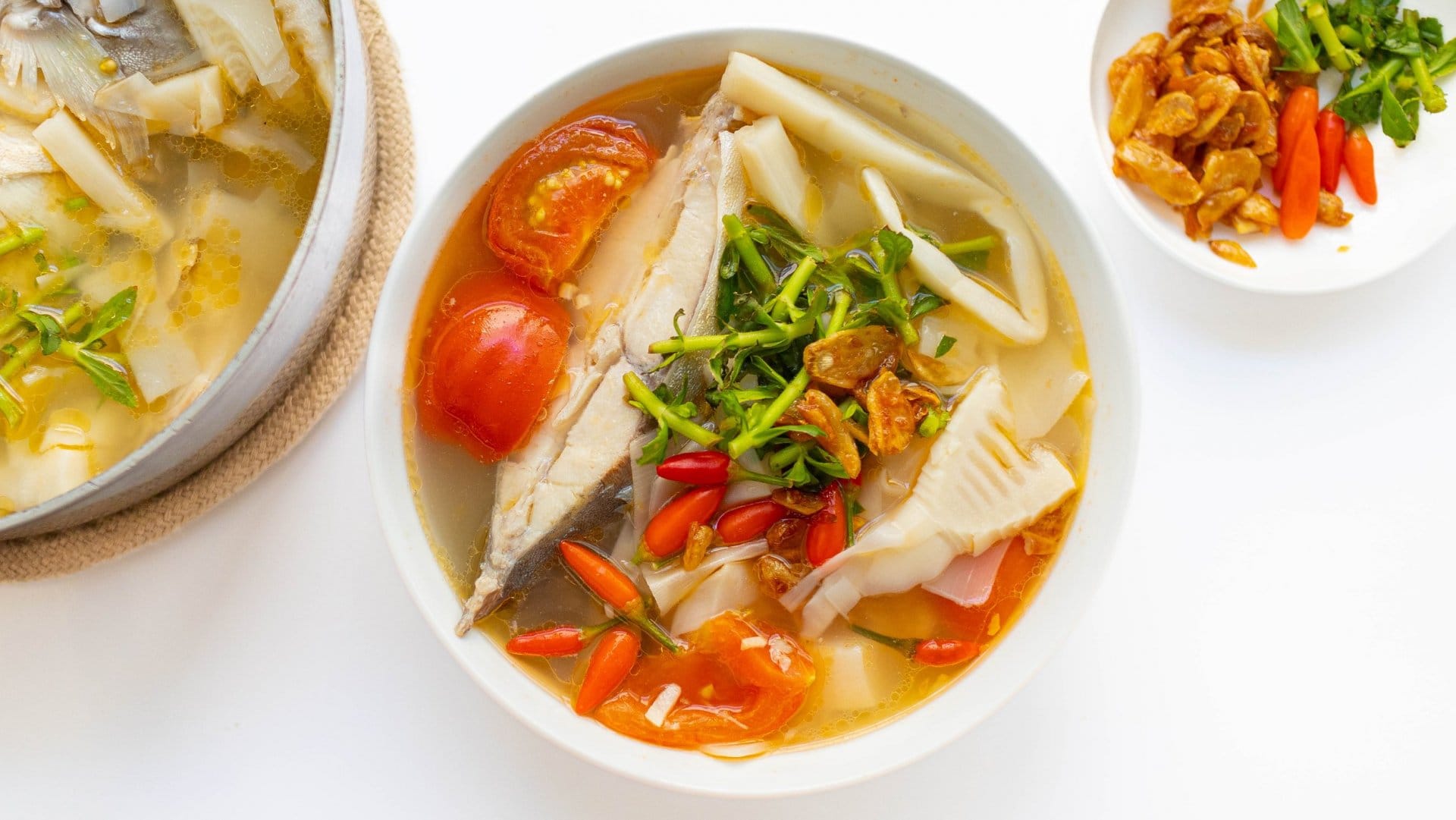 Southern Vietnamese Food: A Guide to Top Flavors 10 vietnamese sour soup